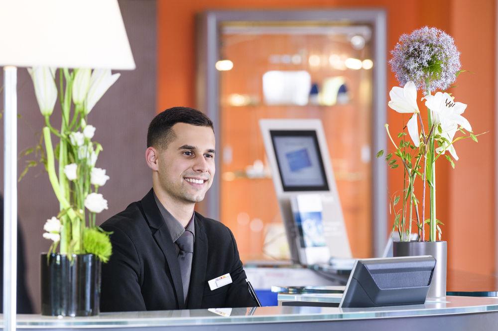 Novotel Geneve Aeroport France Ферни-Волтер Екстериор снимка