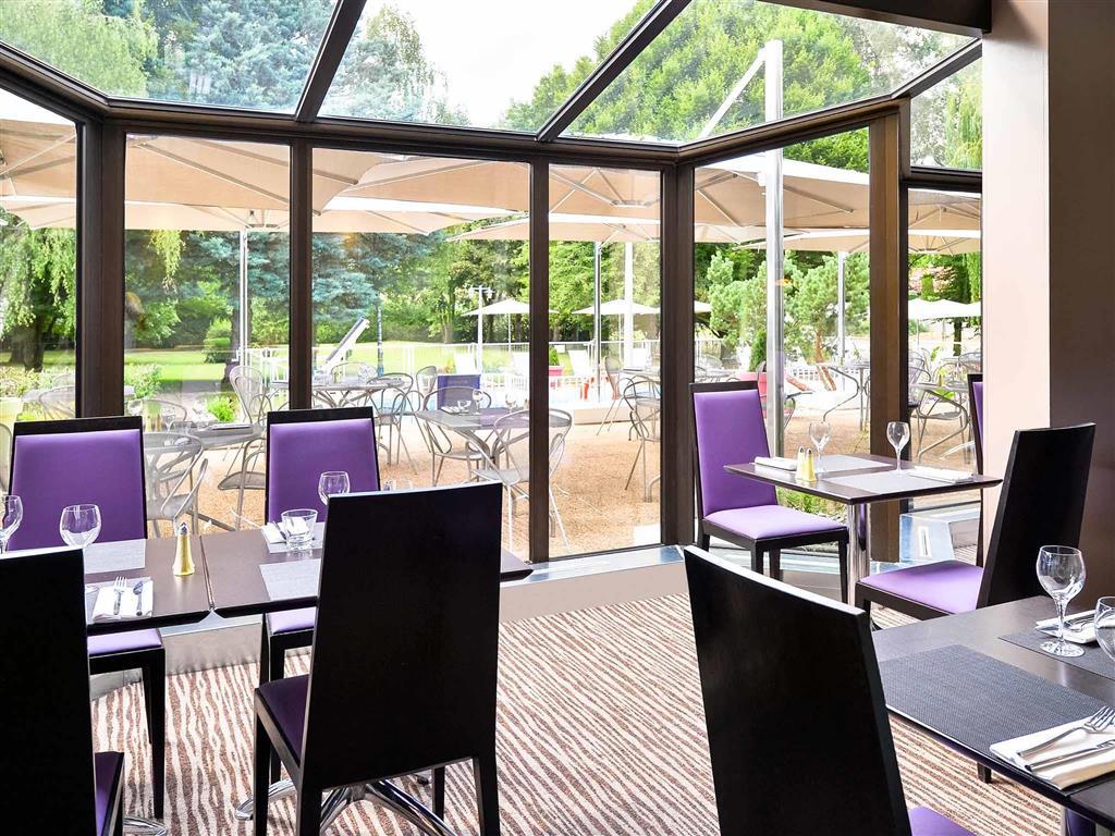 Novotel Geneve Aeroport France Ферни-Волтер Екстериор снимка